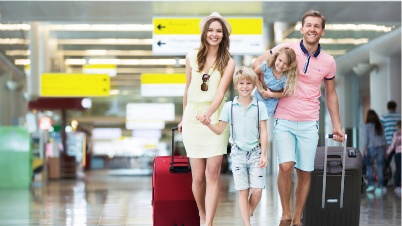 Pessoas no aeroporto